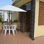 Nyaraló Pinella *