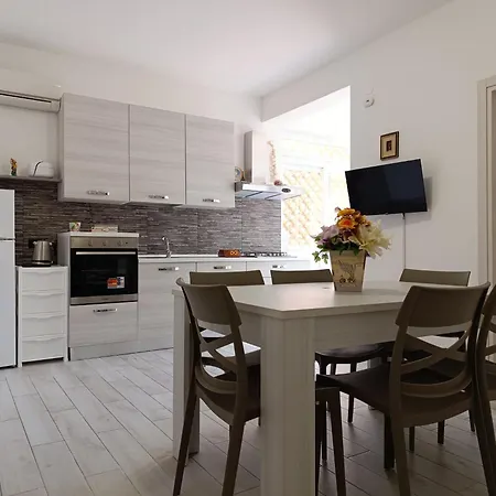 Pinella Holiday home Palermo
